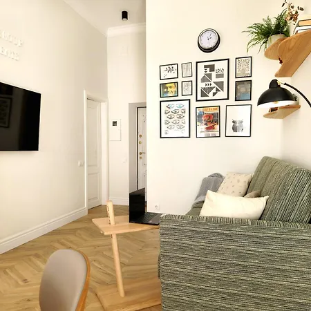 Apartment Scandi Group *