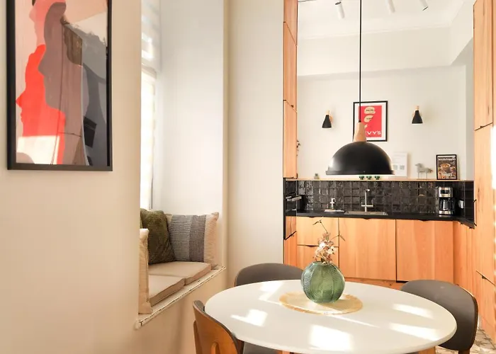 Scandi Group Odessza